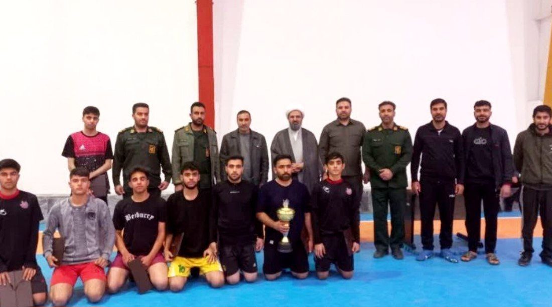 برگزاری مسابقات چهارجانبه فوتسال زیر ۱۹ سال به یاد شهید حاج قاسم سلیمانی در پلدختر