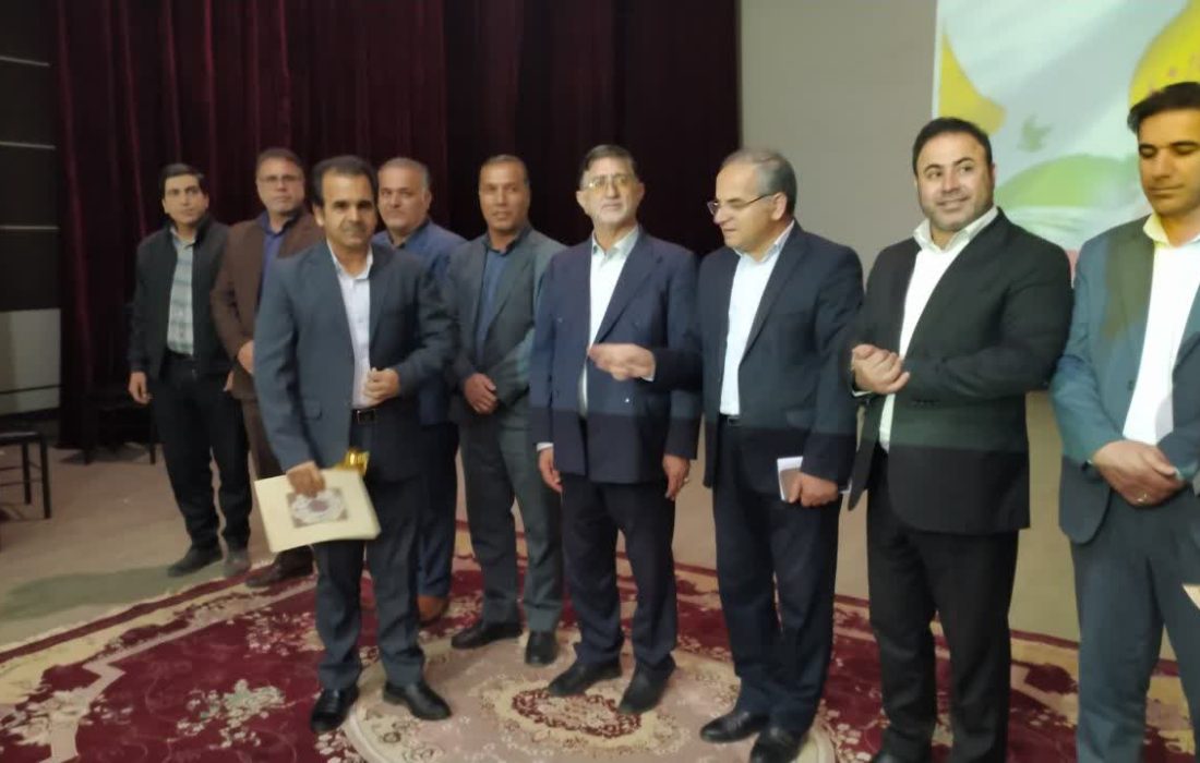 تجلیل از قهرمانان کاراته پلدختر