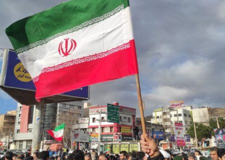 پیروز نهایی این نبرد ملت ایران است