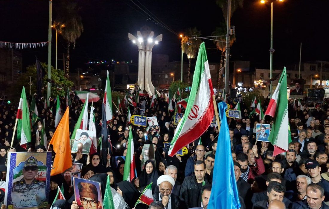 بیست و هشتمین گردهمایی شبانه پلدختریها در پاسداشت وطن