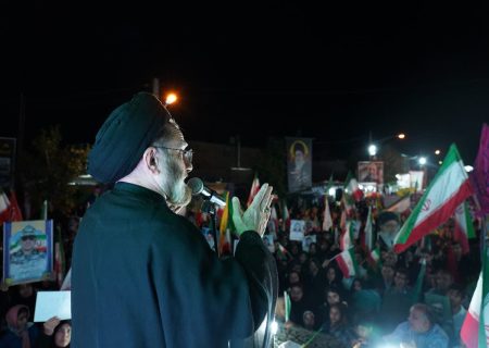 تنگه هرمز تحت کنترل ایران باقی می‌ماند