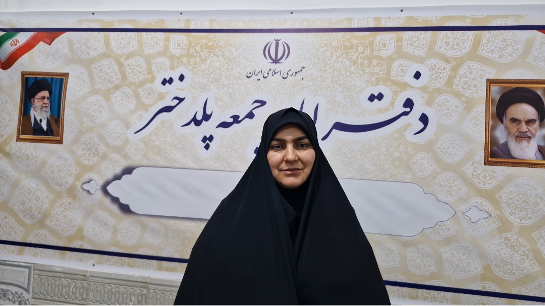 اجرای طرح «بانوی مقام، خانواده مقاوم»در لرستان