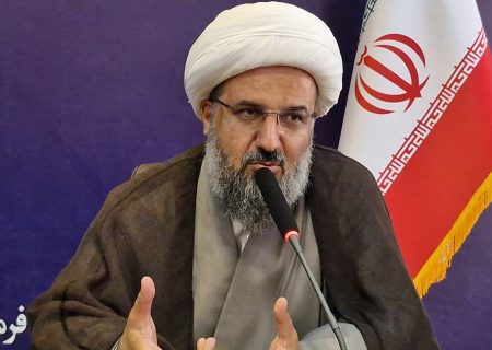 تکریم ارباب‌رجوع یکی از مهم‌ترین عوامل رضایتمندی مردم است
