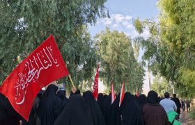 پلدختر غرق در شور اربعین؛ جاماندگان مسیر عشق را پیمودند