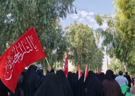 پلدختر غرق در شور اربعین؛ جاماندگان مسیر عشق را پیمودند