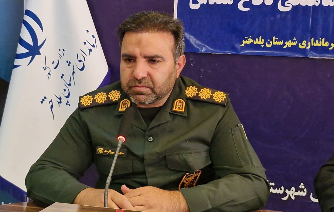 امروز دشمن با جنگ ترکیبی به دنبال ضربه زدن به انقلاب اسلامی است