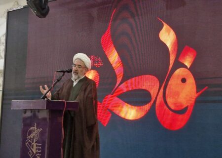 دشمن به دنبال ایجاد تفرقه و فروپاشی انسجام داخلی است